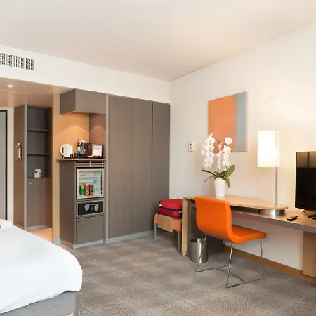 Novotel Paris Cdg Convention 4*