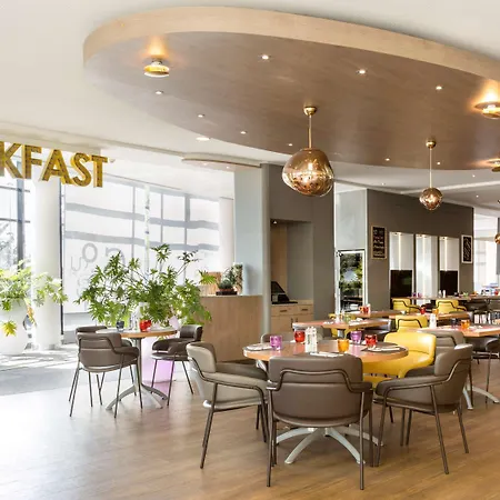 Novotel Paris Cdg Convention Szálloda 4*