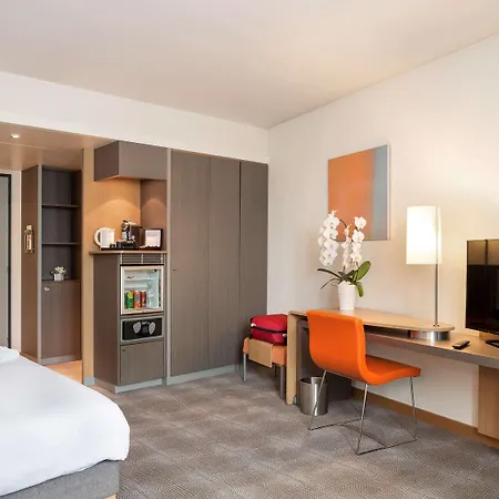 Novotel Paris Cdg Convention 4*