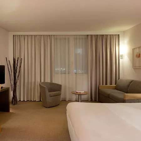 Novotel Paris Cdg Convention 4*